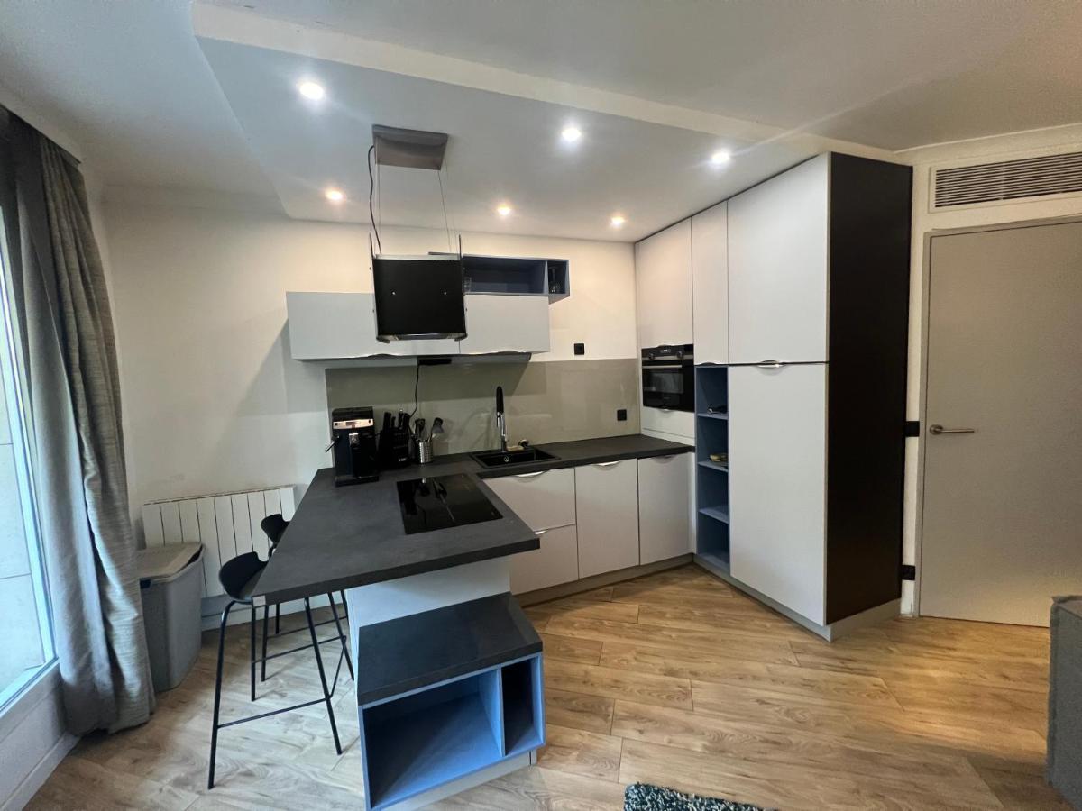 Appartement T2 / La Defense Courbevoie Exteriör bild